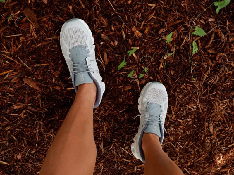 The Best Walking Shoes For Women, According To Extensive Testing