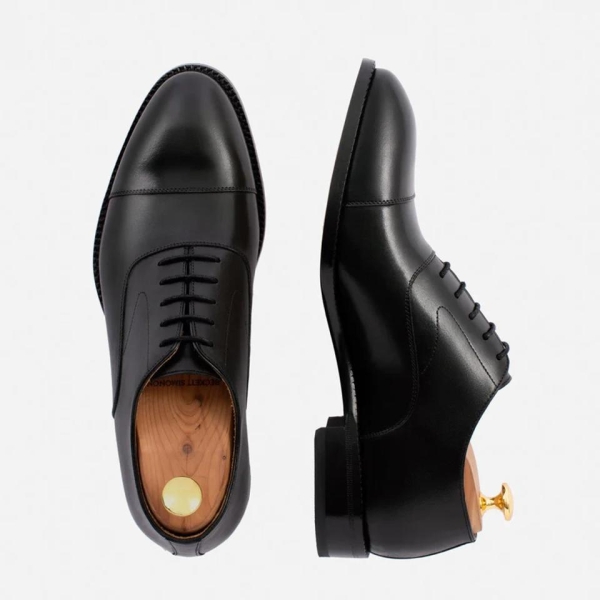 The Most Comfortable Dress Shoes For Men, According To Our Tester