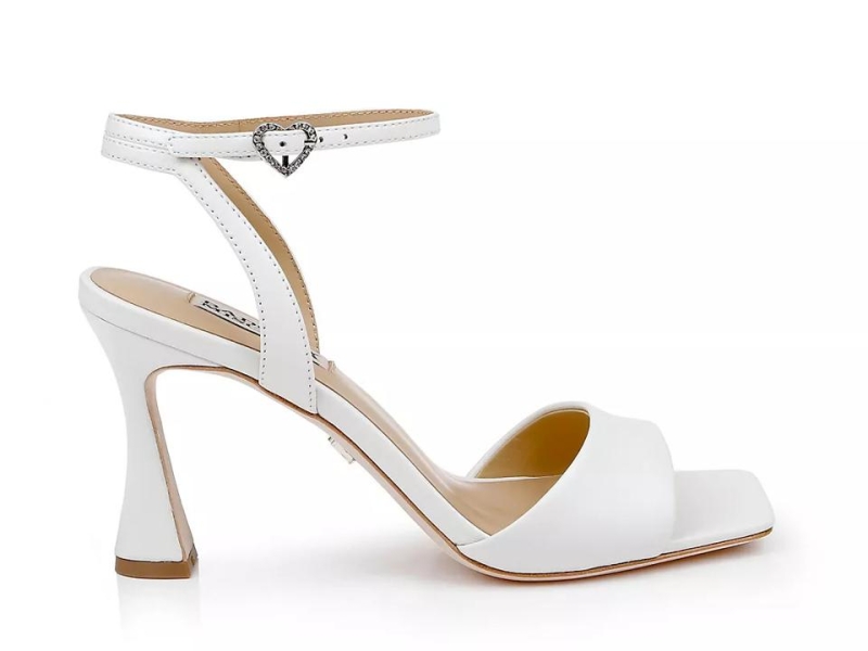 The Most Comfortable Wedding Shoes, According To Brides And Guests